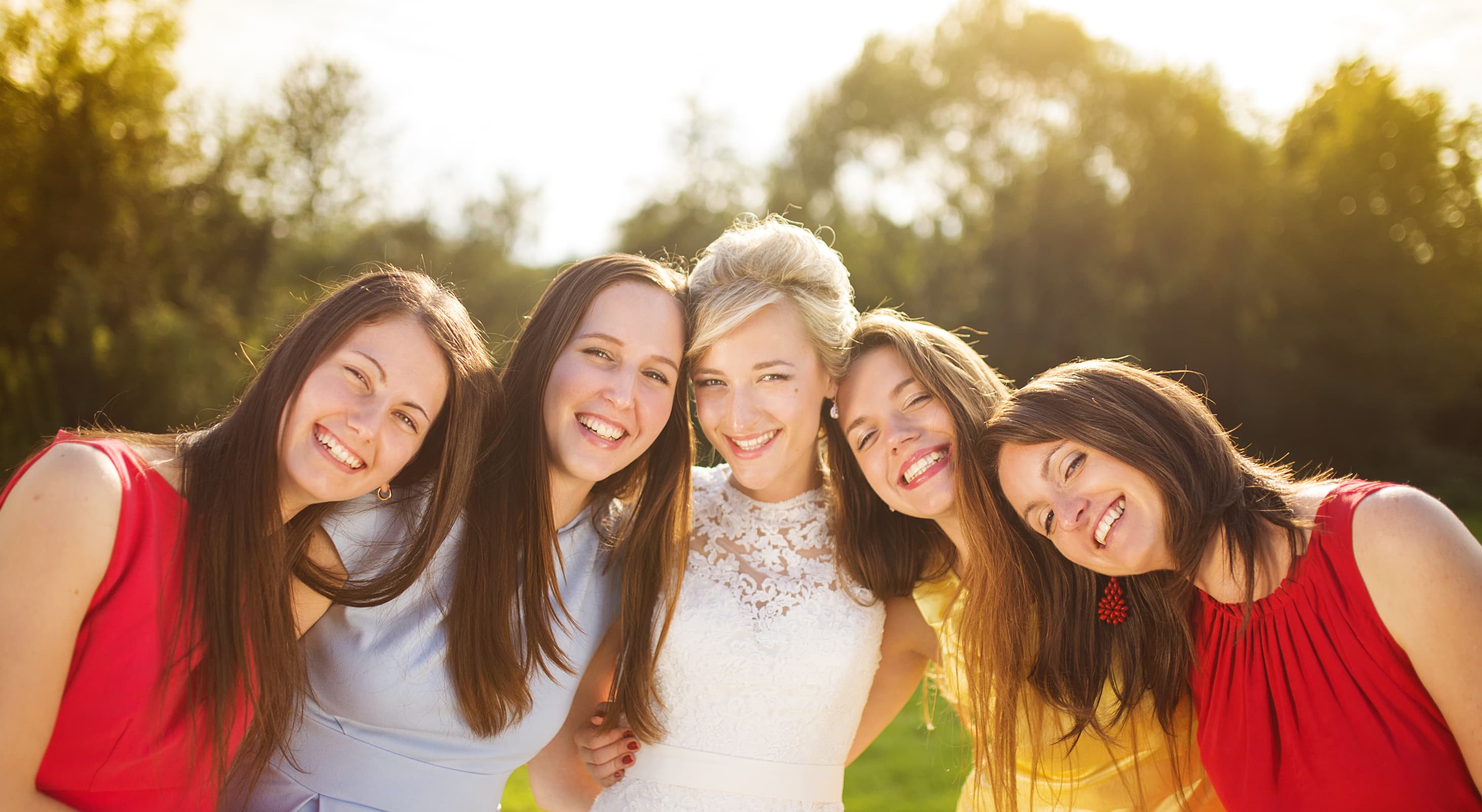 bride and bridesmaids at wedding lodging in Vermont